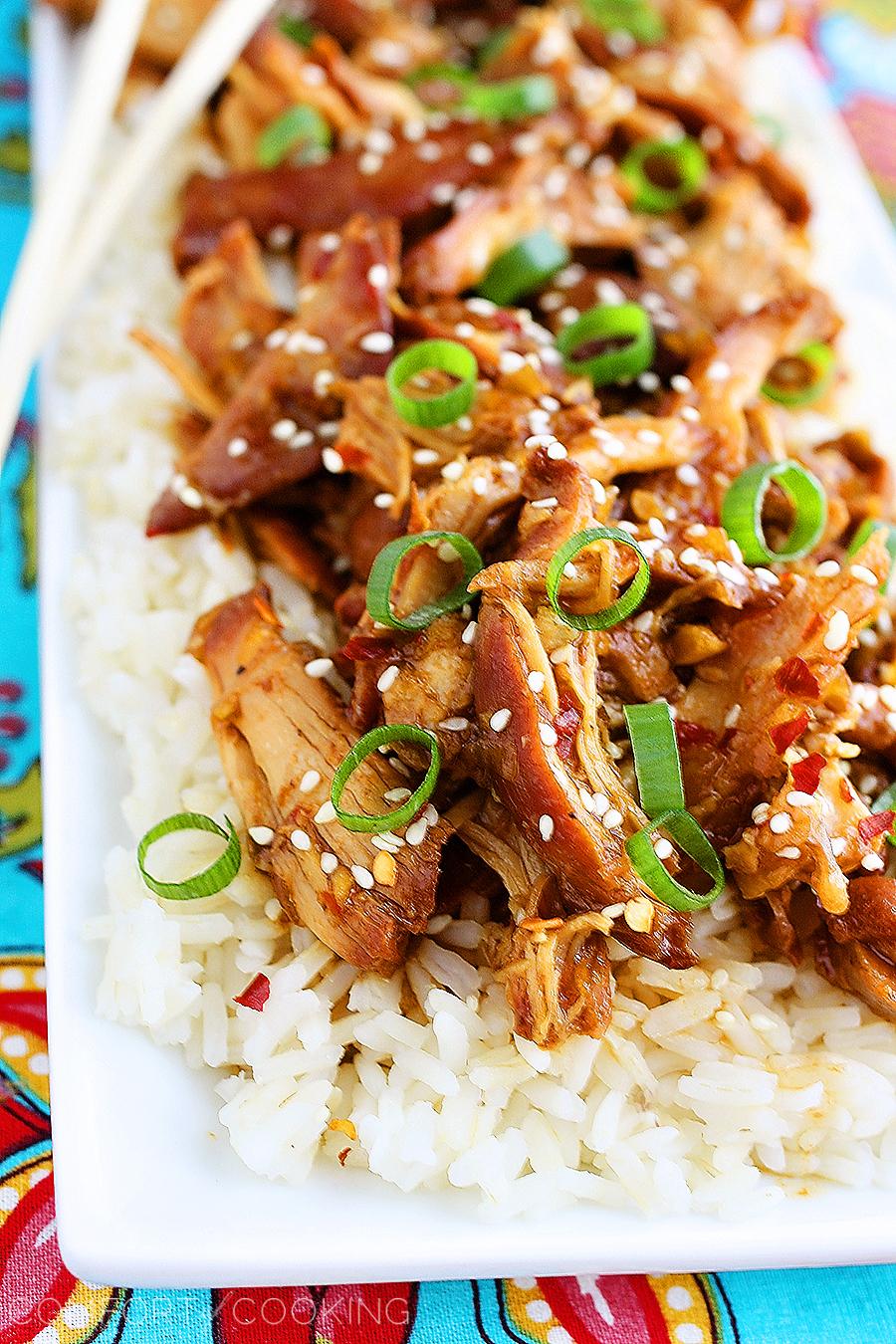 Crock Pot Honey Sesame Chicken – Easy, delicious Asian-inspired chicken and rice dish – and all you need are pantry staples! | thecomfortofcooking.com