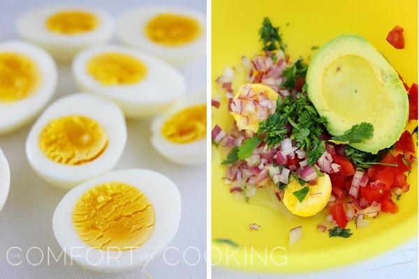 Guacamole Deviled Eggs – For potlucks and parties, these delicious guacamole deviled eggs are an easy, healthy hit! | thecomfortofcooking.com