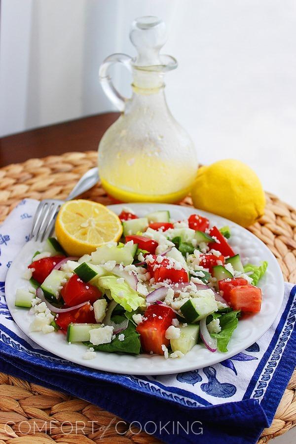 Greek Salad with Lemon Vinaigrette – Fresh, simple Mediterranean salad with homemade lemon-garlic vinaigrette. Perfect served with pitas! | thecomfortofcooking.com