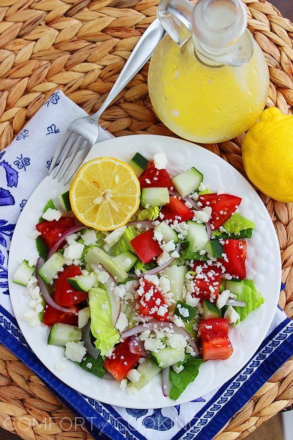 Greek Salad with Lemon Vinaigrette – Fresh, simple Mediterranean salad with homemade lemon-garlic vinaigrette. Perfect served with pitas! | thecomfortofcooking.com