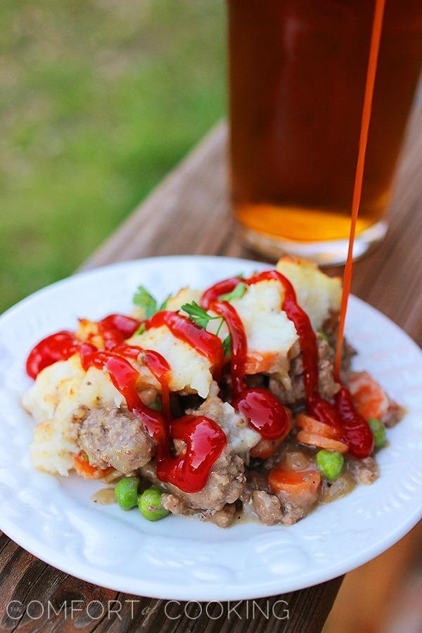 Shepherd’s Pie – Comfort food at its best! Fresh peas, carrots, and a homemade gravy combine to make the best-ever classic shepherd's pie! | thecomfortofcooking.com