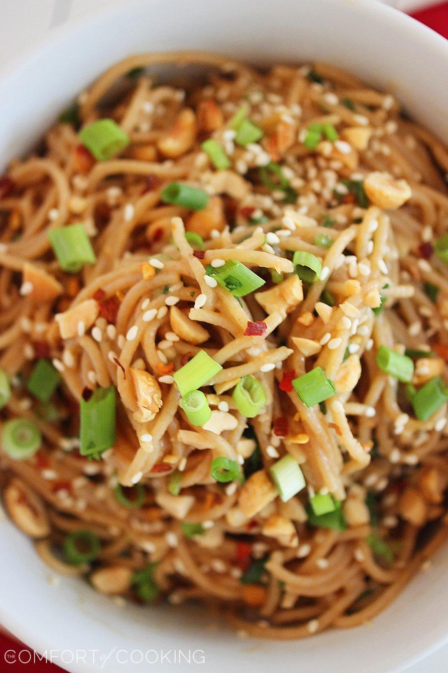 Simple Asian Soy-Peanut Noodles – These whole wheat noodles are a delicious twist on a takeout fave & only take 10 minutes! | thecomfortofcooking.com