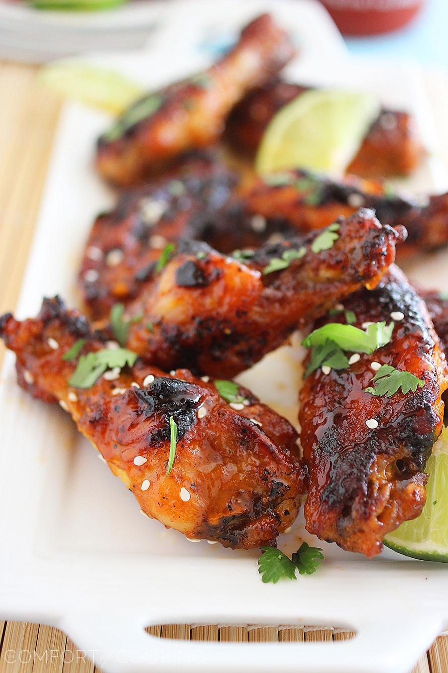 Try these Honey Sriracha Hot Chili Sauce Wings for your next game day , wings