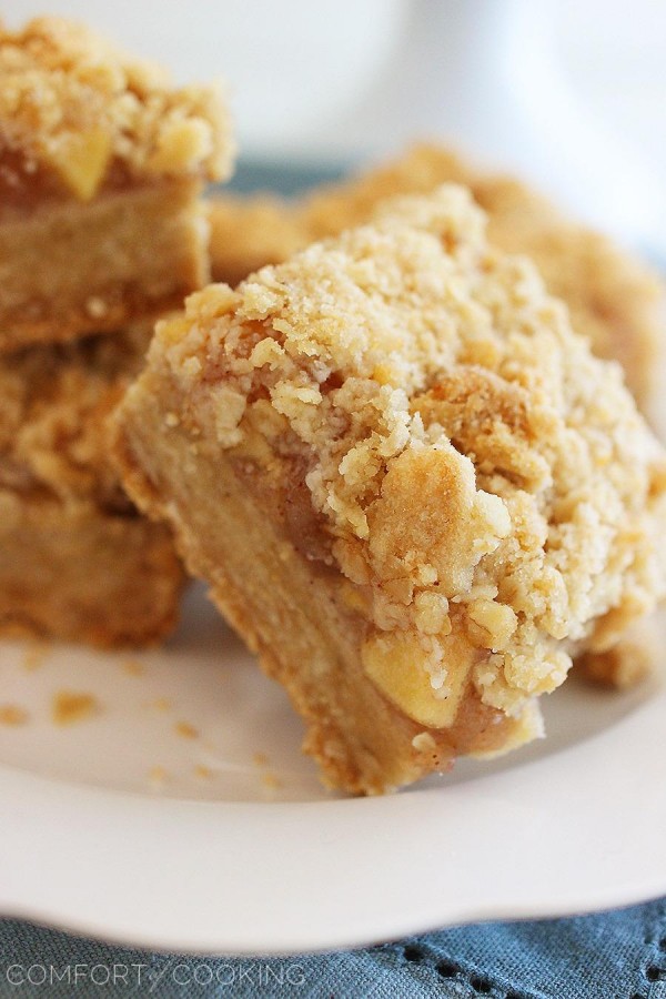 Spiced Apple-Caramel Crumble Bars – These soft, sweet caramel apple bars with a buttery shortbread crust are easier than pie! | thecomfortofcooking.com