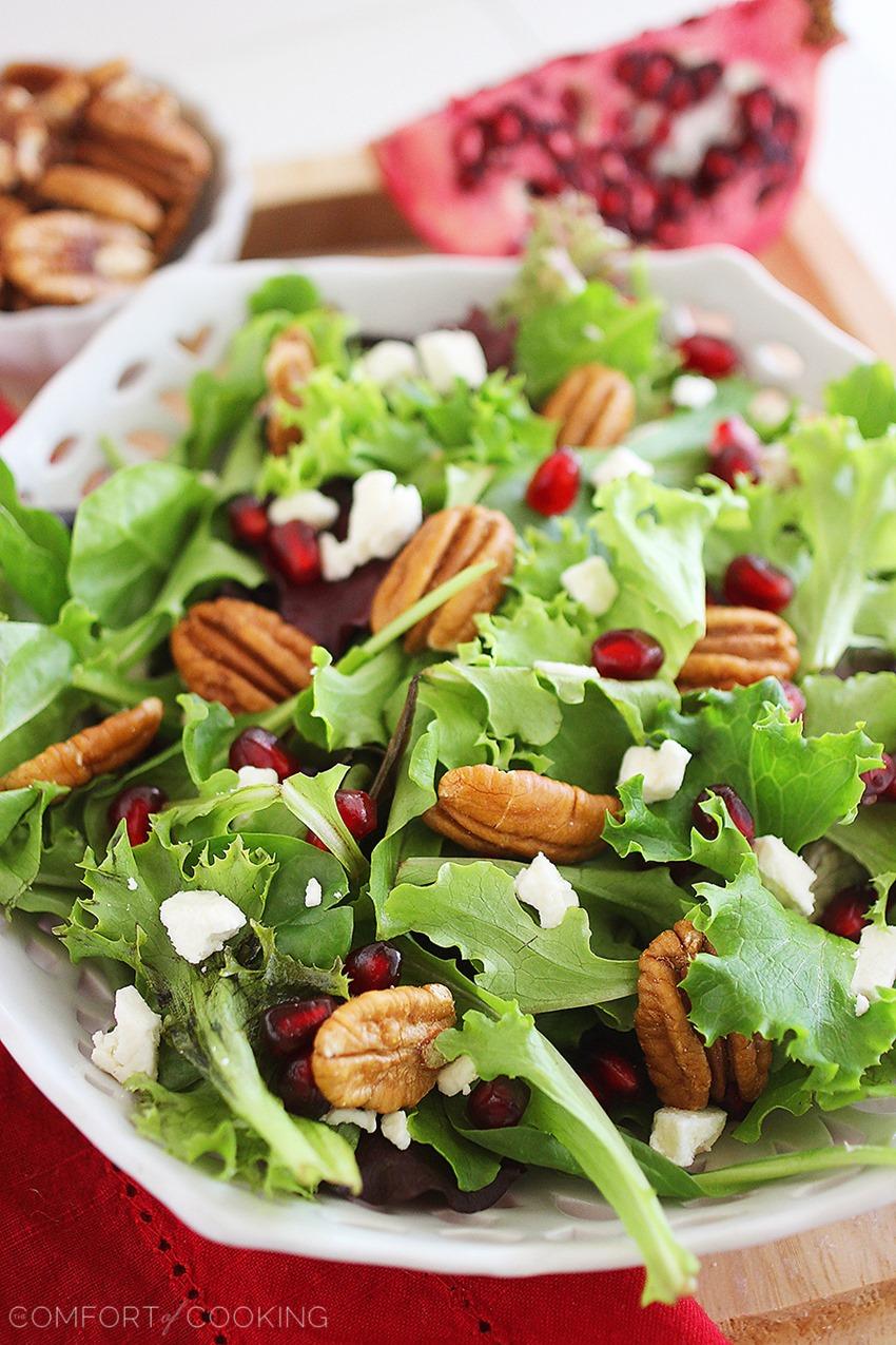 Mixed Green Salad with Pomegranate Seeds, Feta and Pecans – Perfect for a light and colorful holiday side dish! | thecomfortofcooking.com