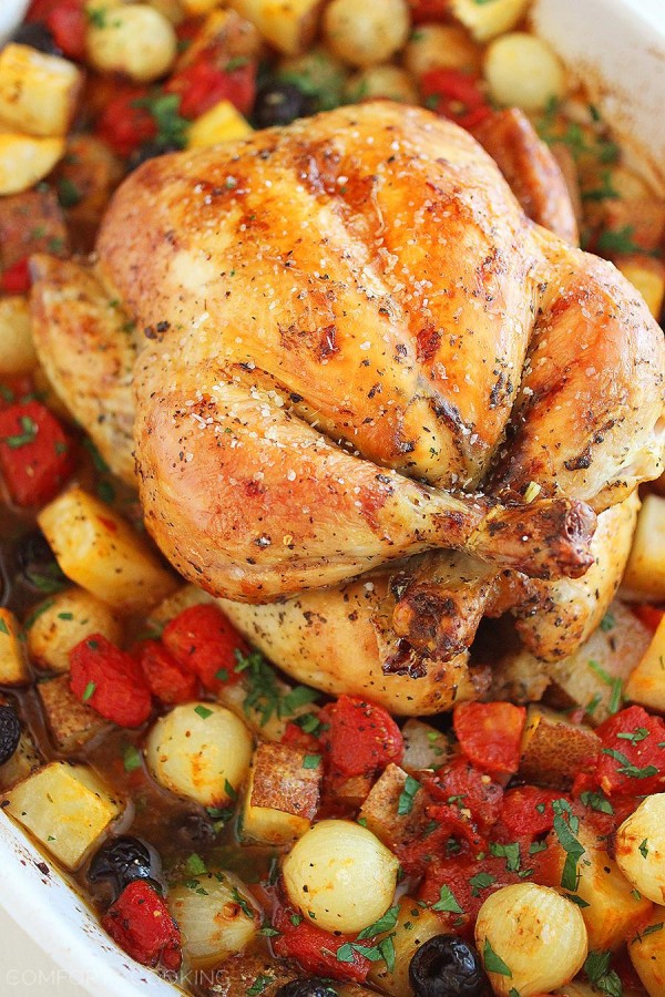 Pesto Roasted Chicken with Potatoes, Olives and Onions – Warm, scrumptious comfort food in one big pan, and perfect for weeknights and special occasions! | thecomfortofcooking.com