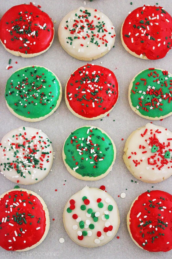 Soft Frosted Lofthouse-Style Cookies – Buttery soft Lofthouse cookies made easily from scratch! Just like store bought, but better. | thecomfortofcooking.com