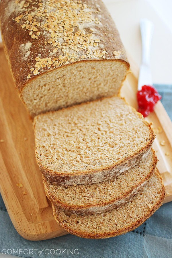 Whole Wheat Honey Oatmeal Bread – Soft and fluffy homemade whole wheat bread with a touch of honey - perfect for hearty sandwiches and buttery toast! | thecomfortofcooking.com