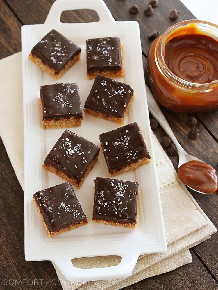 Salted Caramel Chocolate Rice Krispie Treats – With chocolate ganache and sea salt, these treats are little bites of bliss. So easy and elegant. Get the recipe! | thecomfortofcooking.com