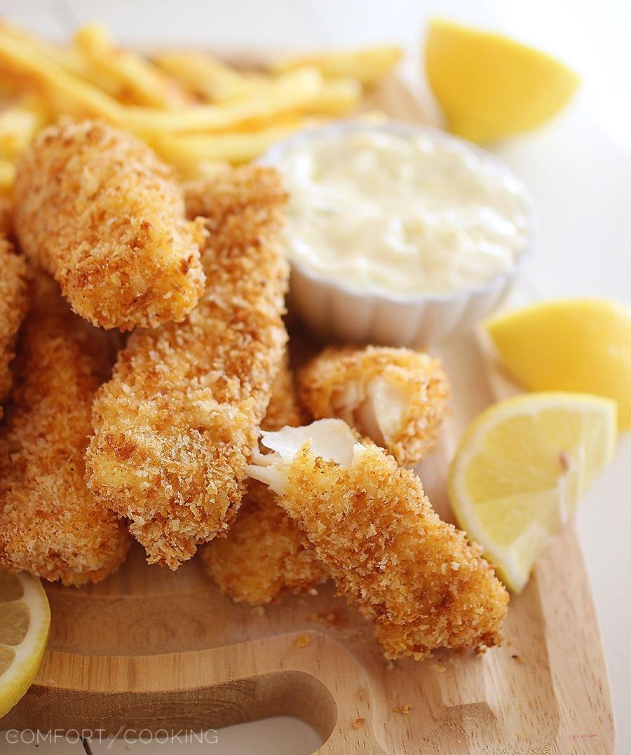 Crispy Baked Fish Sticks with Tartar Sauce – Easy, crispy-crunchy fish sticks with a homemade tartar sauce will hit the spot for little (and big) kids! | thecomfortofcooking.com