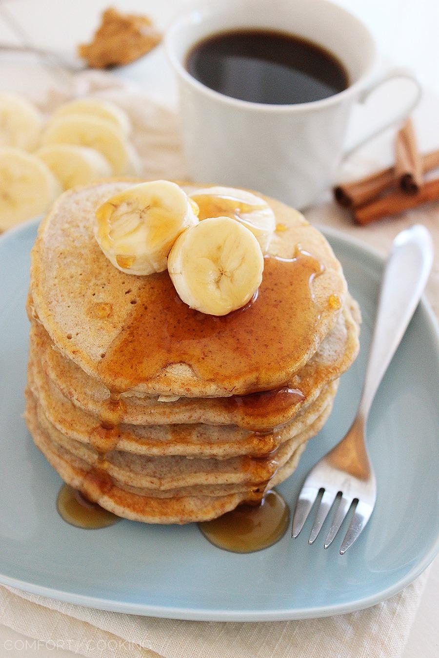 Whole Wheat Peanut Butter-Banana Pancakes – So soft & fluffy! Mix up the batter one day ahead and cook 'em up for a delish weekend morning treat!| thecomfortofcooking.com