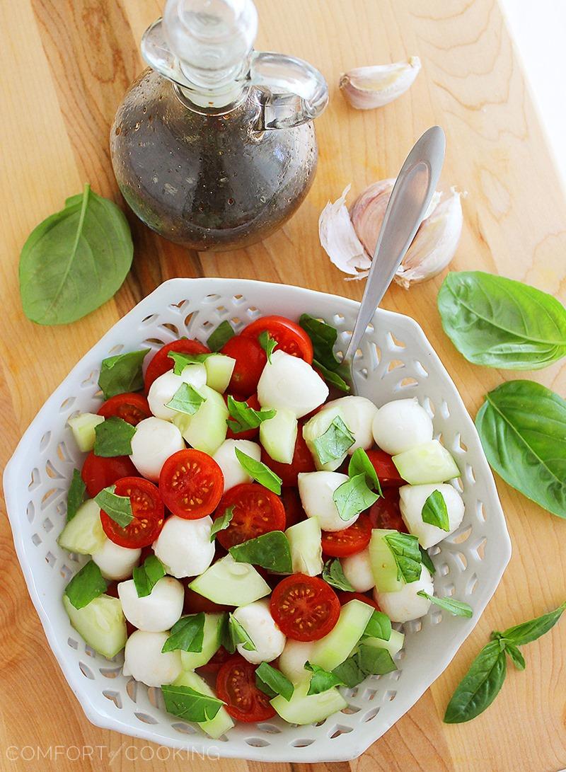 Chopped Cucumber Caprese Salad – This fresh, crisp caprese salad with cucumbers and an easy balsamic vinaigrette is my new favorite summer side. Serve with crusty bread! | thecomfortofcooking.com