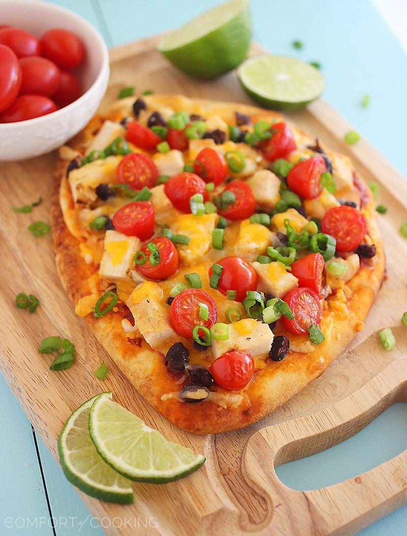 Tex-Mex Chicken Taco Flatbread – This easy, cheesy flatbread makes for a scrumptious and quick dinner or lunch with Southwestern flair! | thecomfortofcooking.com