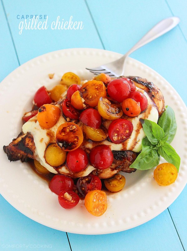 Caprese Grilled Chicken – Sizzle up this fresh, colorful Caprese Chicken on your grill or in your skillet. Served with garlic bread and salad, it's a scrumptious summer meal! | thecomfortofcooking.com