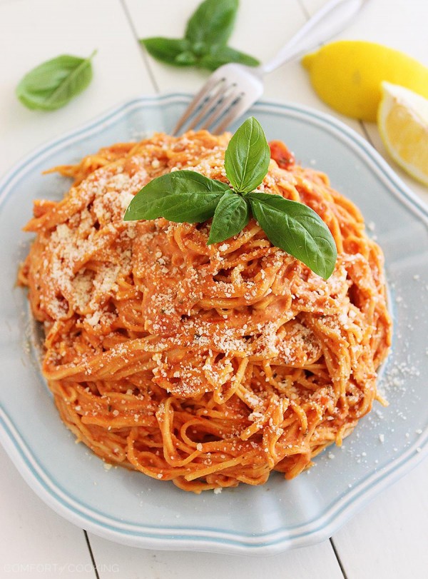 3-Ingredient Creamy Tomato Angel Hair Pasta – This creamy, saucy and scrumptious pasta only needs 15 minutes and 3 ingredients to make! thecomfortofcooking.com