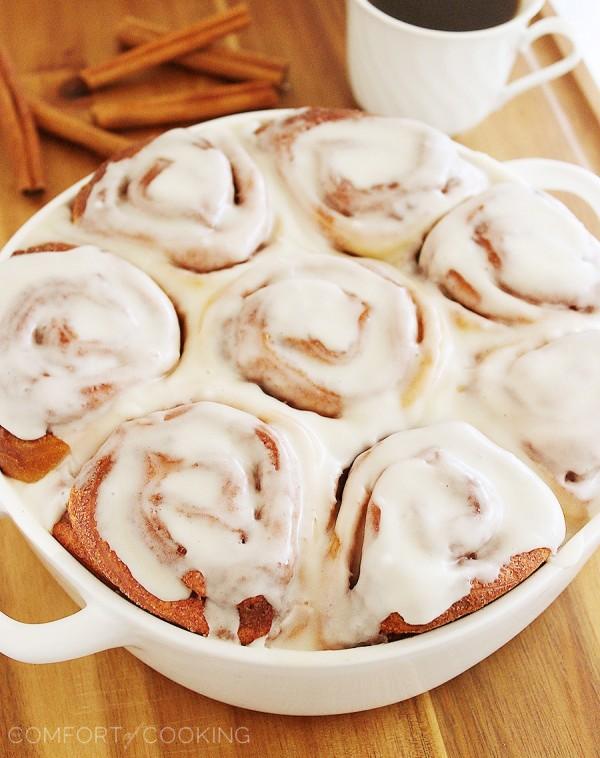 Easy Super Soft Cinnamon Rolls – Bake a batch of these super soft, gooey cinnamon rolls. It's my best (and easiest) recipe ever! | thecomfortofcooking.com