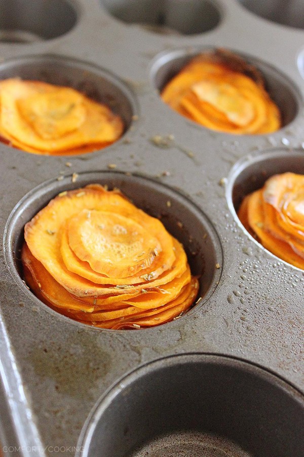 Crispy Parmesan-Rosemary Sweet Potato Stacks – These crisp, buttery Parmesan-rosemary sweet potato stacks are SO delicious and only need 4 ingredients! | thecomfortofcooking.com