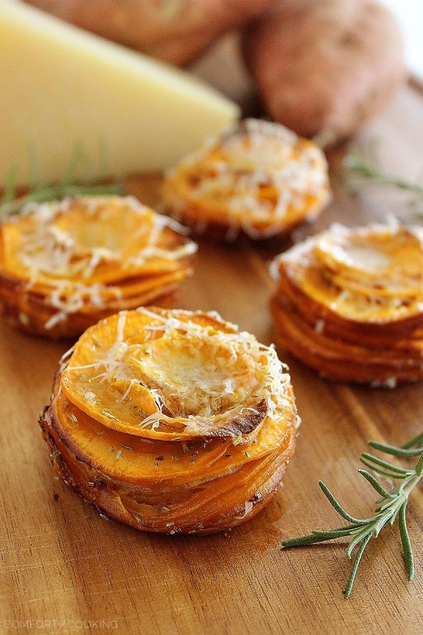 Crispy Parmesan-Rosemary Sweet Potato Stacks – These crisp, buttery Parmesan-rosemary sweet potato stacks are SO delicious and only need 4 ingredients! | thecomfortofcooking.com