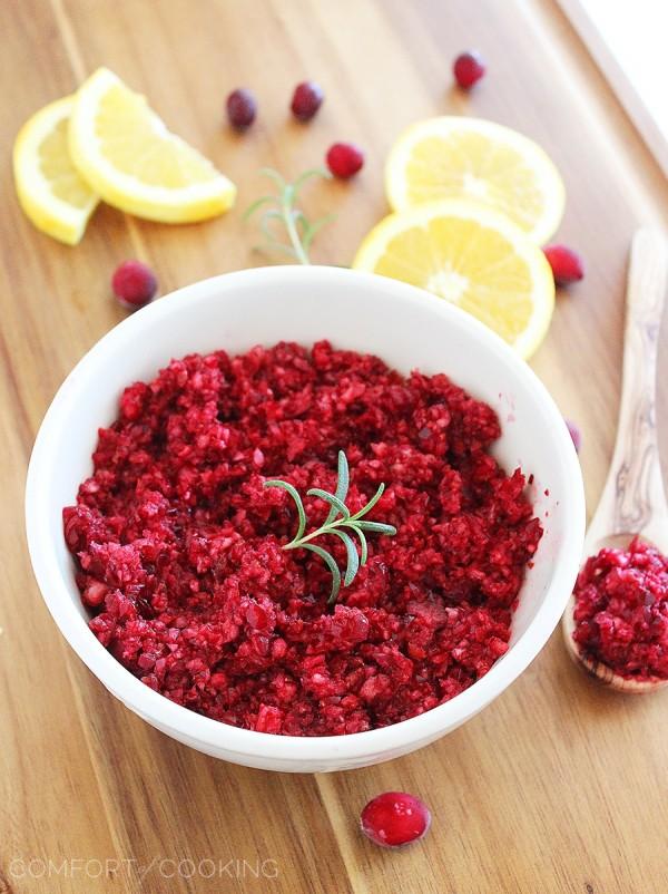 Quick & Easy Cranberry Orange Relish – This tangy, sweet cranberry orange relish is a must-have for our holiday feasts... and only takes 5 minutes to make! | thecomfortofcooking.com