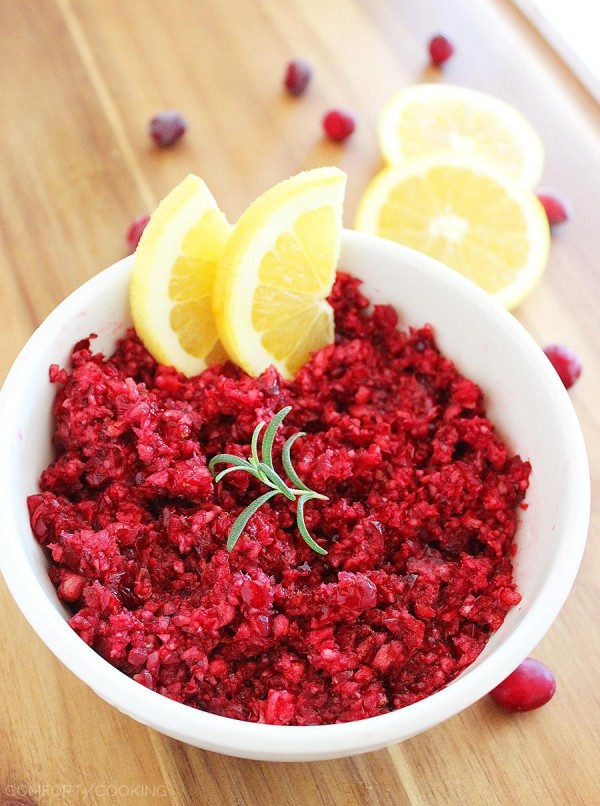 Quick & Easy Cranberry Orange Relish – This tangy, sweet cranberry orange relish is a must-have for our holiday feasts... and only takes 5 minutes to make! | thecomfortofcooking.com