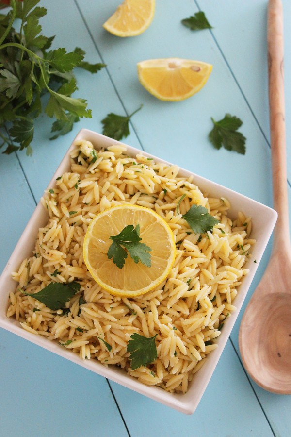 Lemon Butter Orzo with Parsley – Buttery and tangy, with bright lemon flavor! This orzo is a perfect side to grilled, baked or roasted meats and fish! | thecomfortofcooking.com