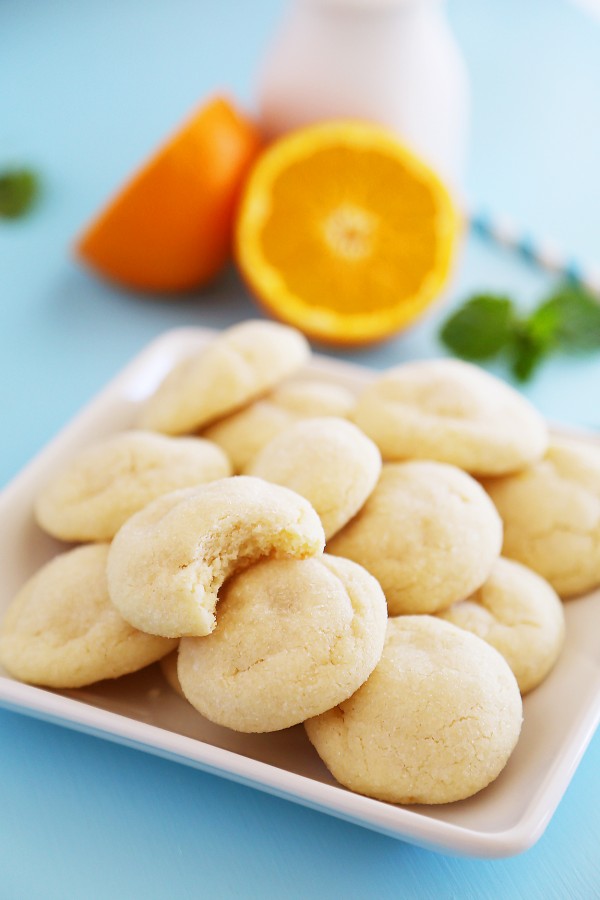 Super Soft Clementine Sugar Cookies - Soft, citrusy sugar cookies are the perfect use for clementines, lemons, oranges, or any of your favorite citrus fruits. | thecomfortofcooking.com