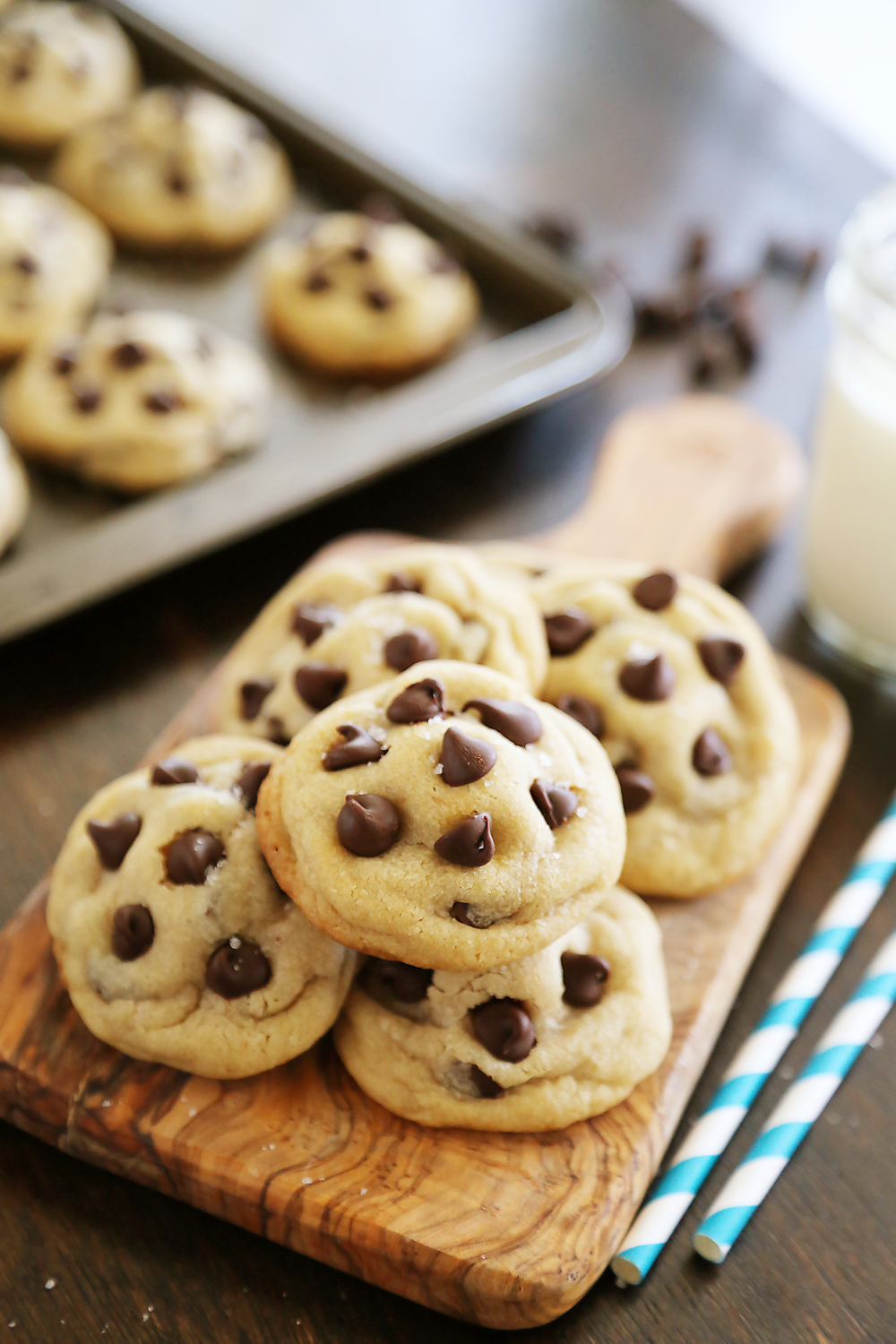 gooey chocolate chip cookies