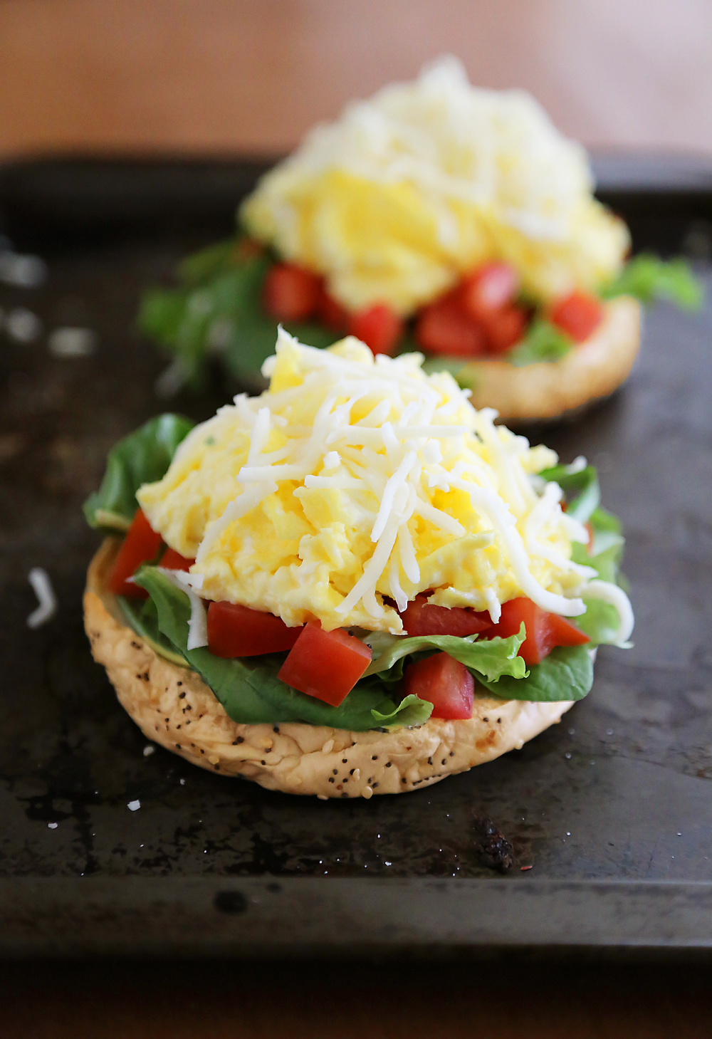 Open-Faced Bagel Breakfast Sandwich - A healthy, protein-packed breakfast made easy. Add your favorite toppings! Thecomfortofcooking.com