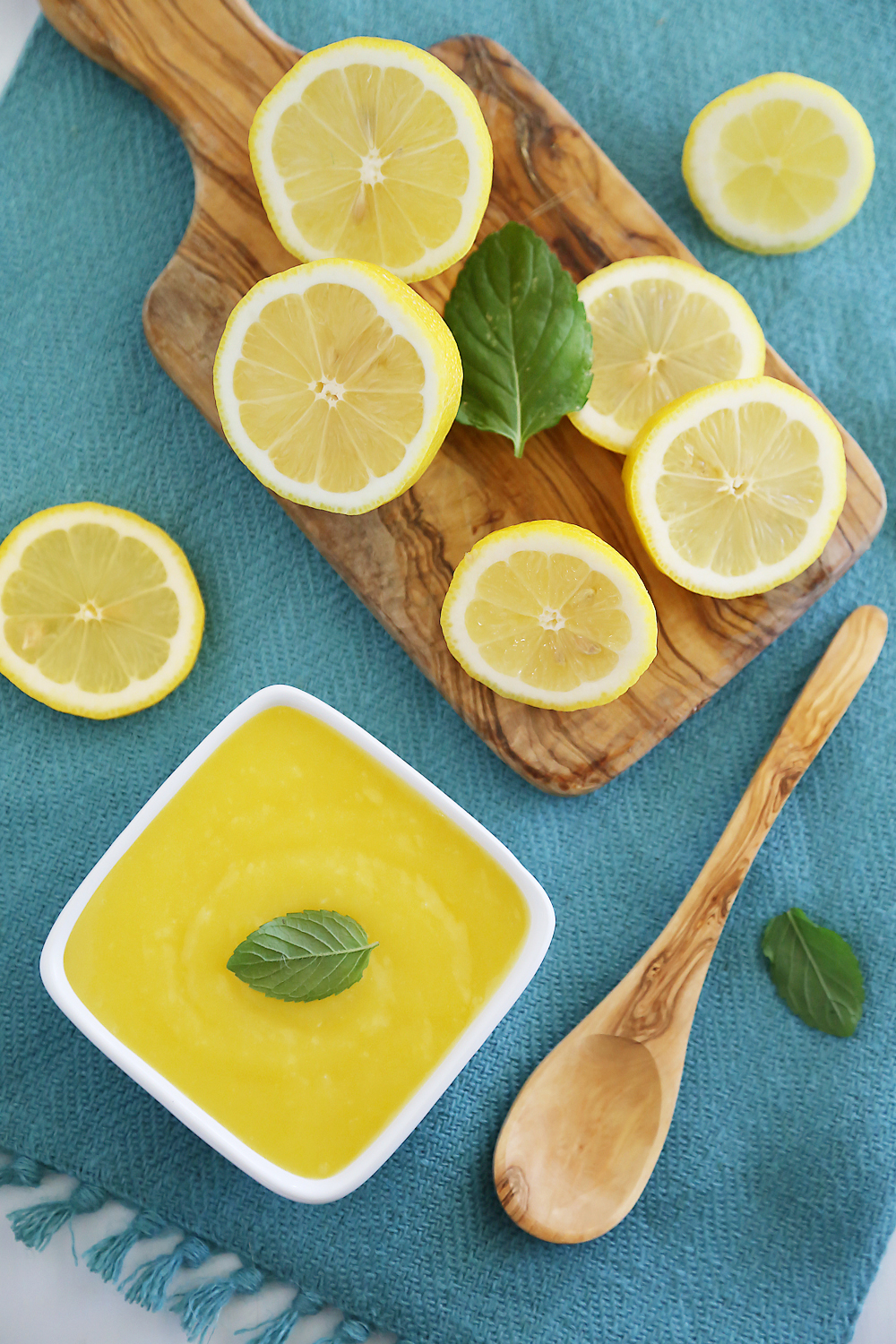 Perfect 5-Minute Microwave Lemon Curd - Silky smooth + made from scratch easily in your microwave! Just 5 minutes and 5 ingredients. Thecomfortofcooking.com