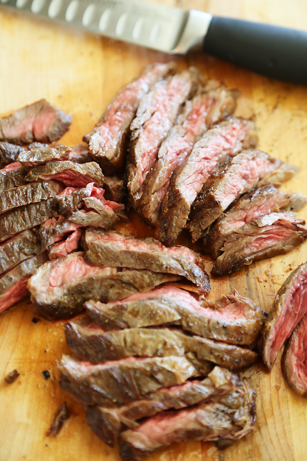 Skillet Balsamic Skirt Steak with Garlic Zucchini, Squash and Tomatoes - Melt-in-your-mouth tangy, tender steak dinner with veggies, easily made in one skillet! Thecomfortofcooking.com