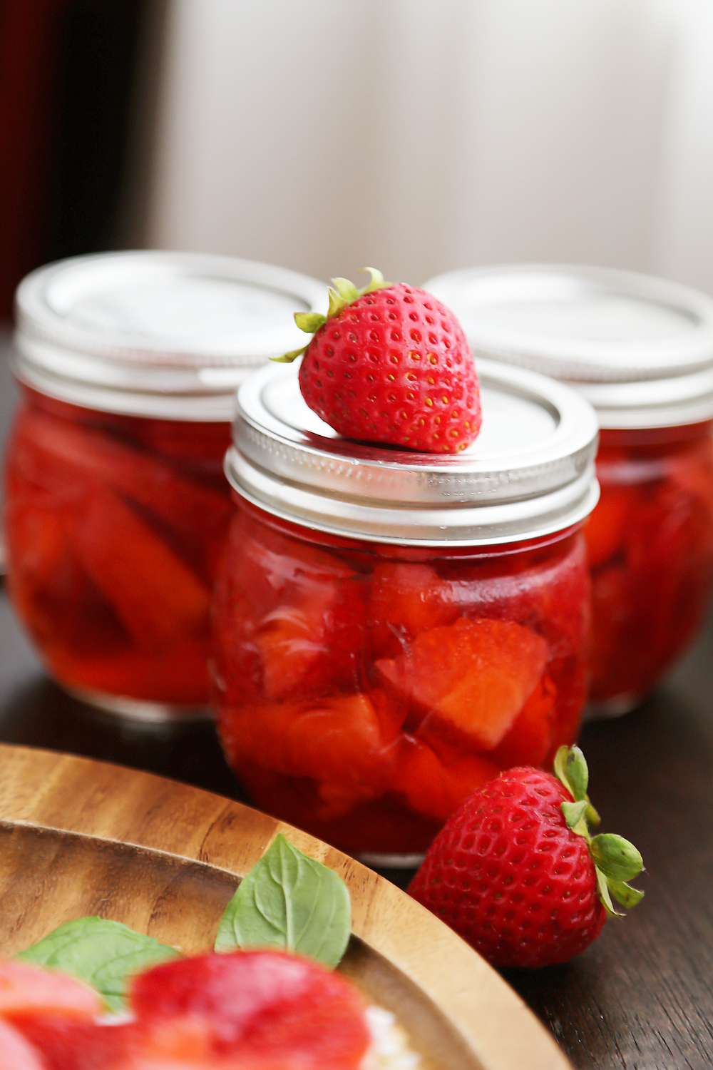 Vanilla Bean Pickled Strawberries with Goat Cheese Crostini - Sweet, tangy vanilla-scented pickled strawberries pair perfectly with goat cheese crostini! So simple, elegant and easy for parties. Thecomfortofcooking.com