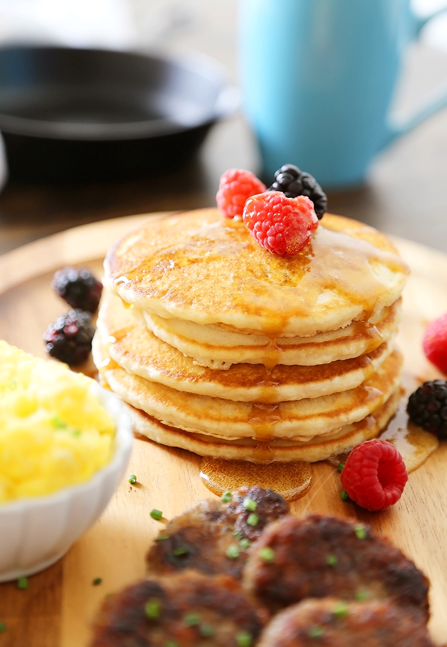 Simple Homemade Breakfast Sausage - This deliciously spiced, sizzled pork sausage is the perfect pair to pancakes, and so simple to make! All you need is a handful of pantry ingredients. Thecomfortofcooking.com