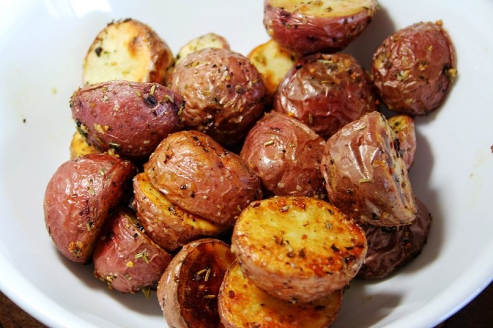 Herb Roasted Potatoes & Pearl Onions