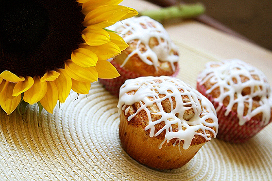 Cinnamon Roll Muffins