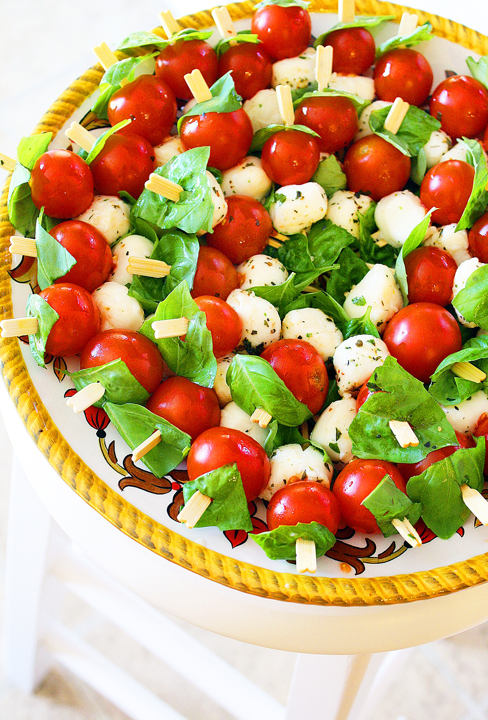 Caprese Salad Bites Appetizer Recipe-Homemade Food Junkie