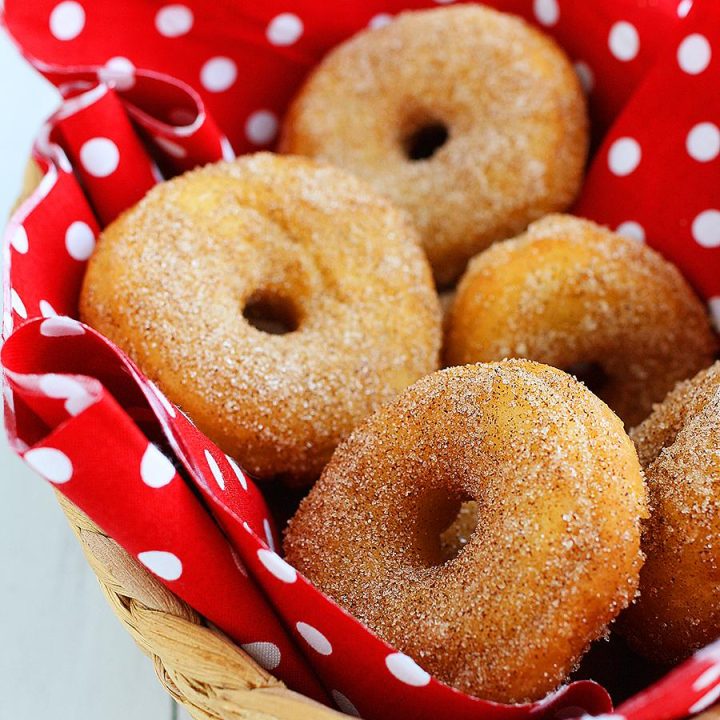 Baked Cinnamon Sugar Doughnuts
