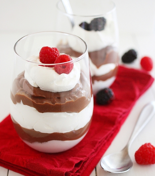 Skinny Chocolate Pudding Parfaits