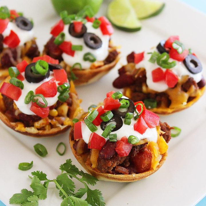 Mini Mexican Chili Tortilla Cups