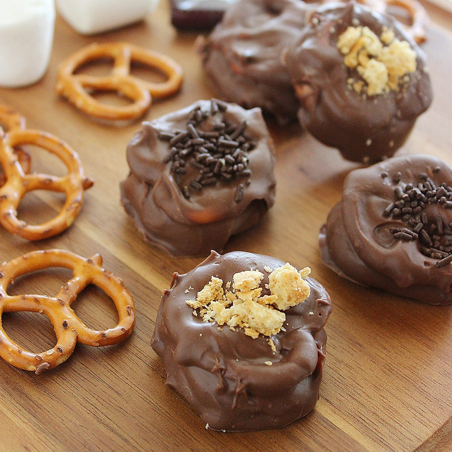 Quick & Easy Chocolate Covered S’mores Pretzels