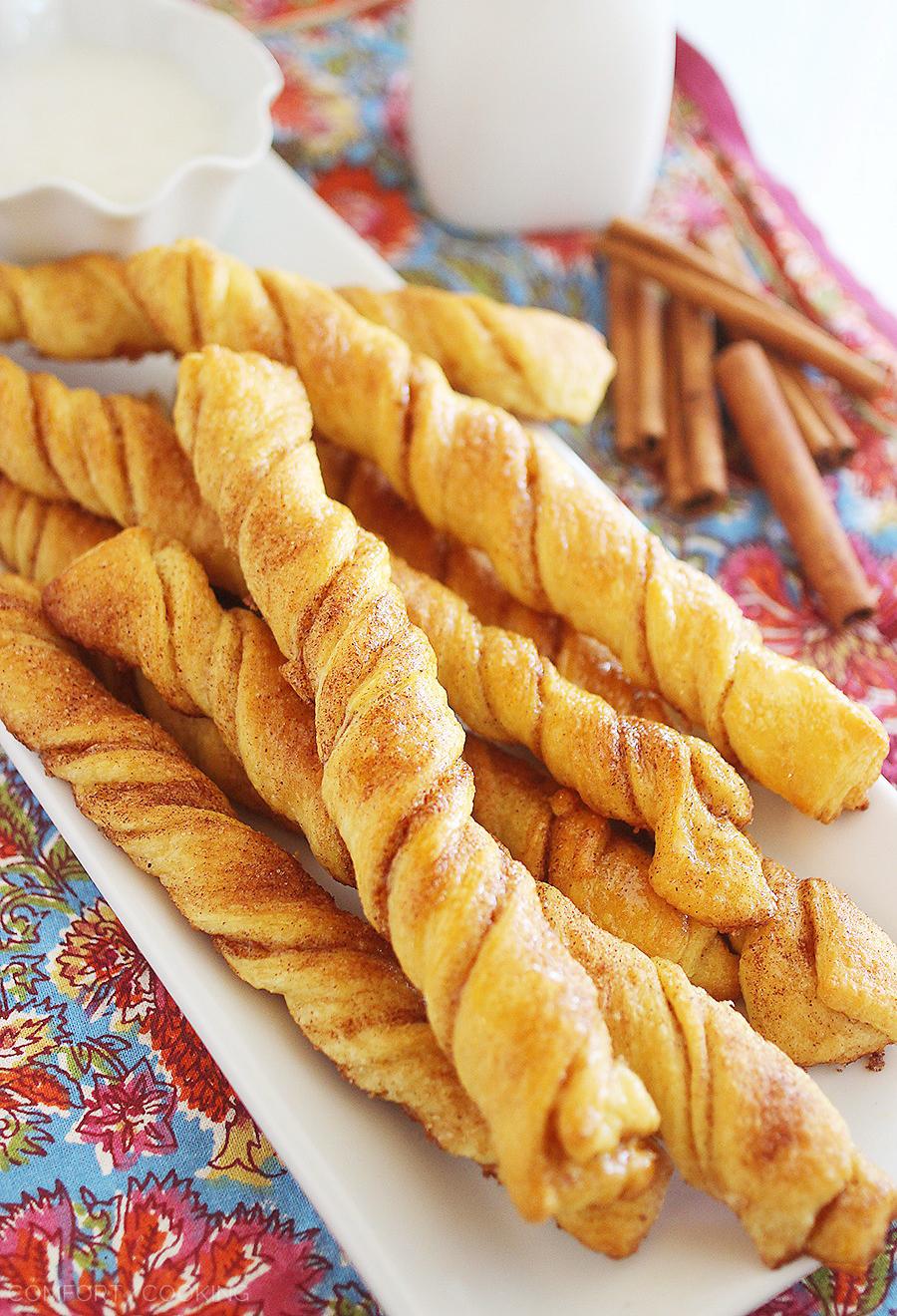 4Ingredient Cinnamon Roll Twists The Comfort of Cooking