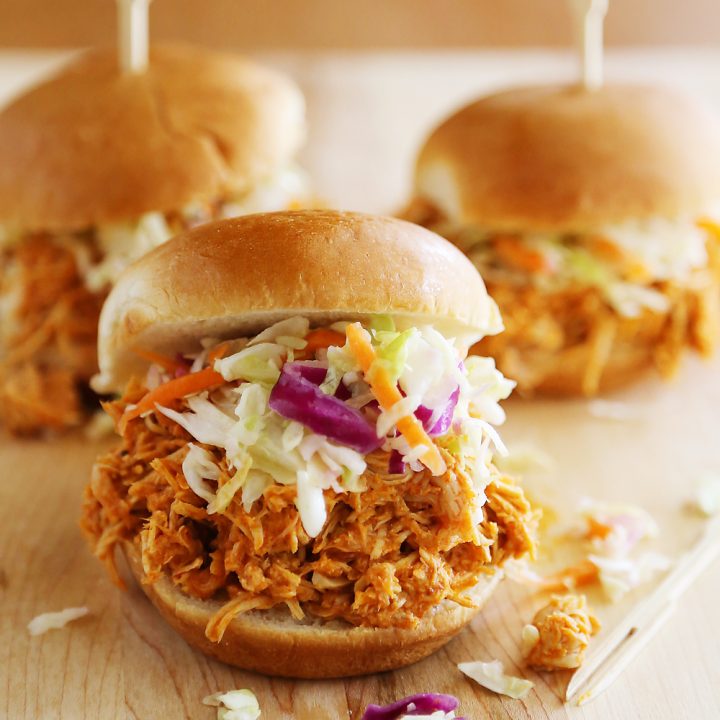 Slow Cooker Buffalo Chicken Sliders