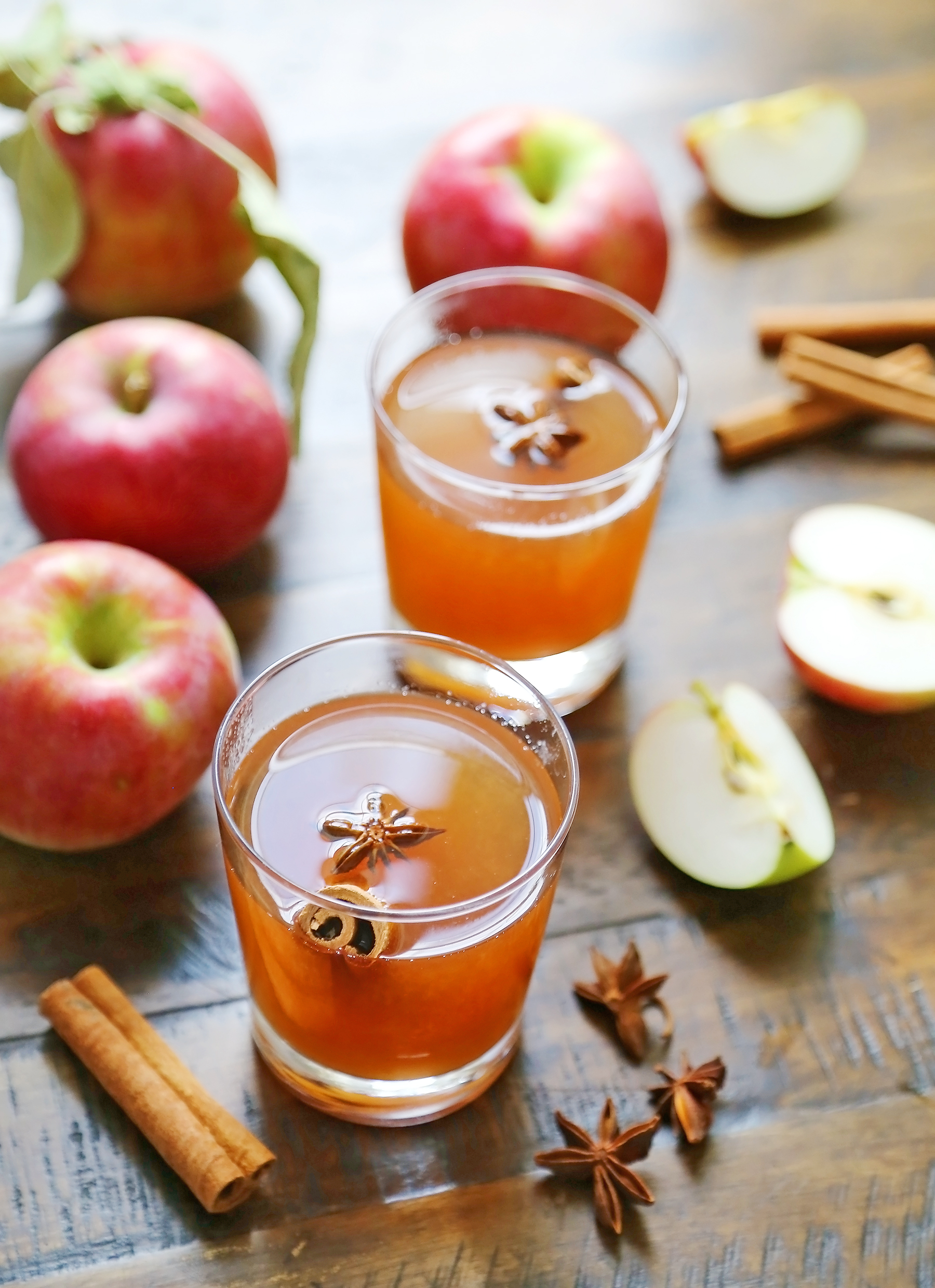 Easy Homemade Apple Cider