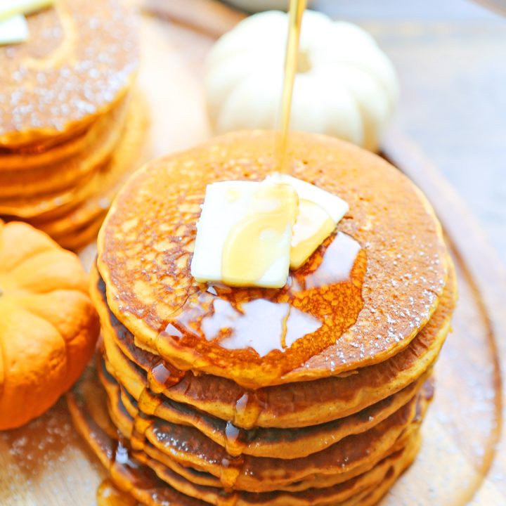 Fluffy Pumpkin Spice Pancakes