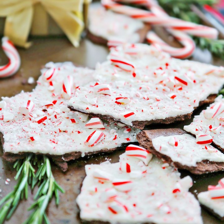 3-Ingredient Peppermint Graham Cracker Bark