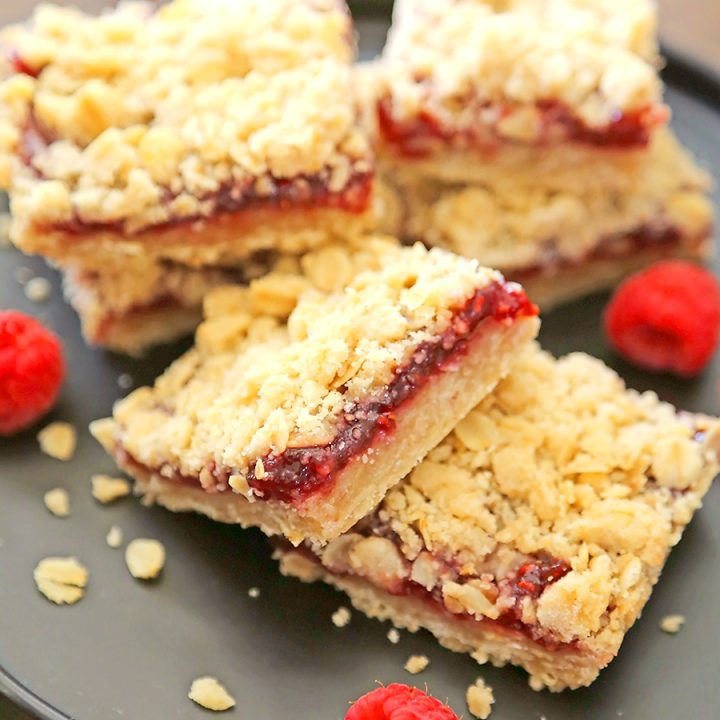 Raspberry Oatmeal Cookie Crumble Bars