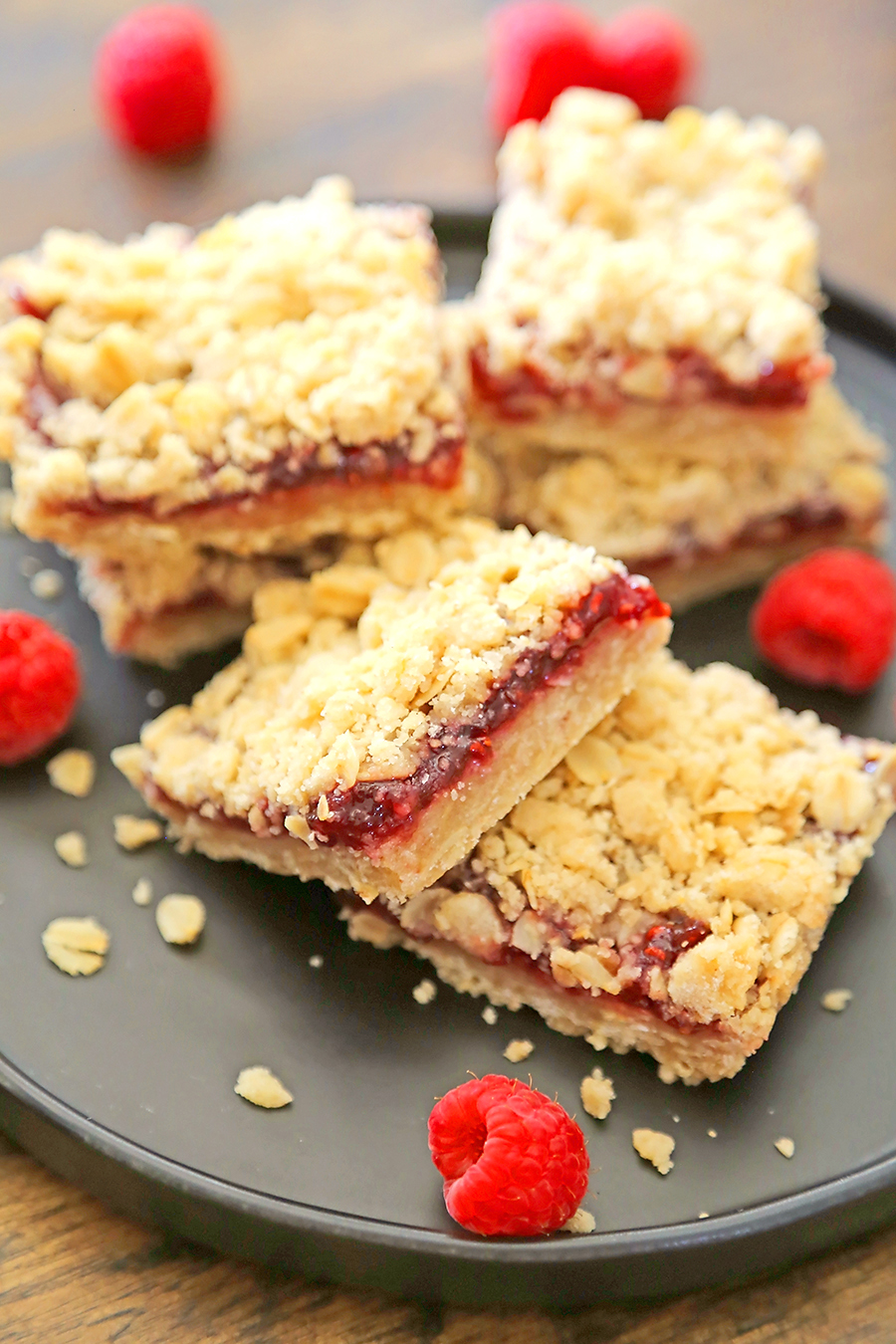 Raspberry Oatmeal Cookie Crumble Bars